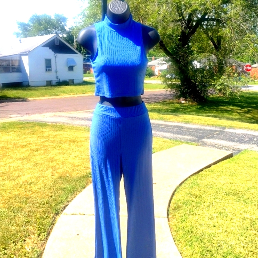 NEW Sleeveless Top + Pant set, Blue, Textured, Lightweight, Versatile Wear